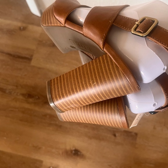 a.n.a Womens Jayden Heeled Sandals - sz 8.5 -  NWT - Picture 13 of 17